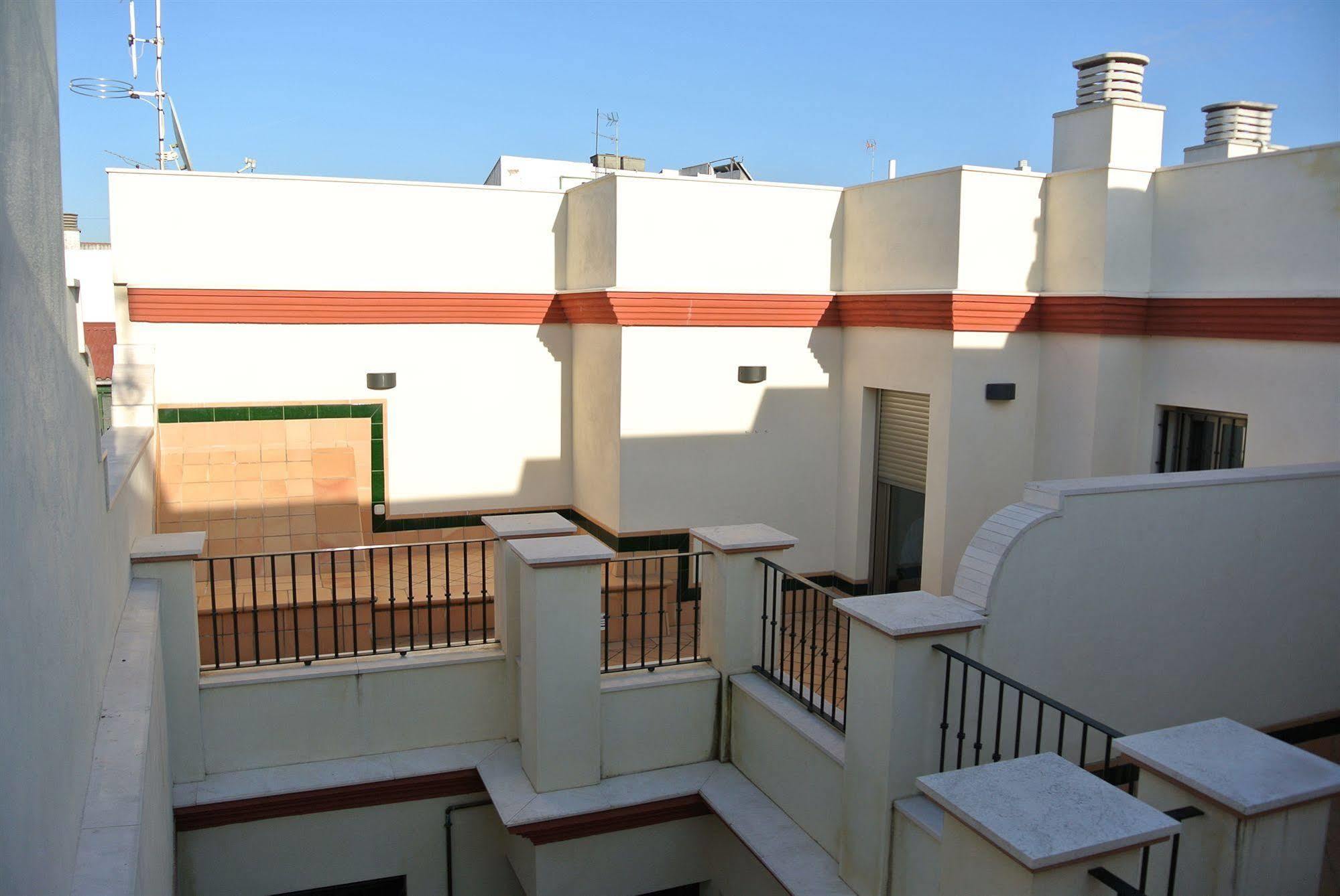 Apartamentos Living Sevilla Centro Maestranza Zewnętrze zdjęcie